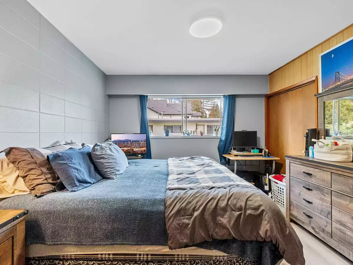 Primary Bathroom Photo of 33460 Hawthorne Avenue, Abbotsford, BC