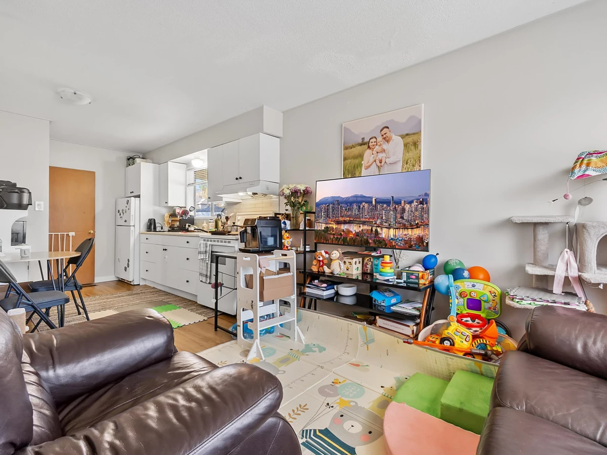 Street View Photo of 33460 Hawthorne Avenue, Abbotsford, BC