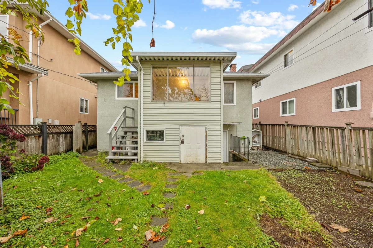 Dining Area Photo of 4644 Union Street, Burnaby, BC