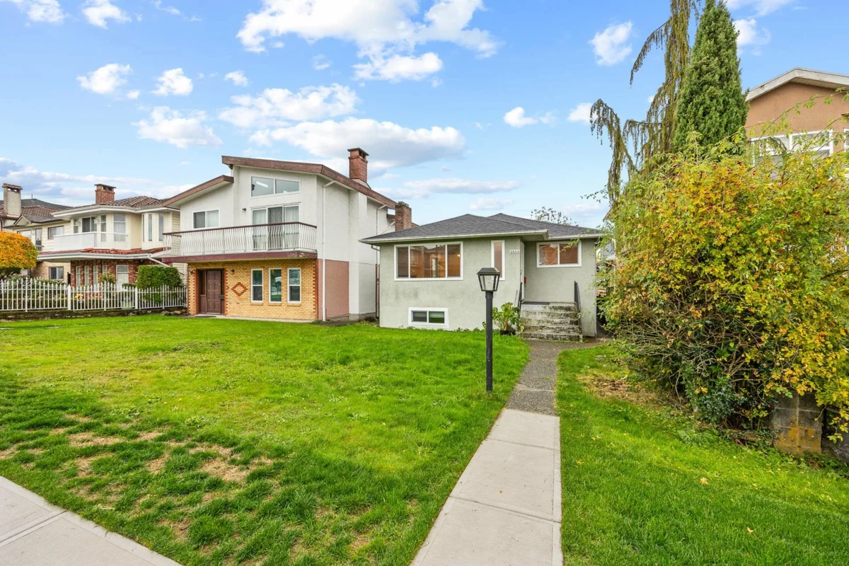 Outdoor Kitchen Photo of 4644 Union Street, Burnaby, BC