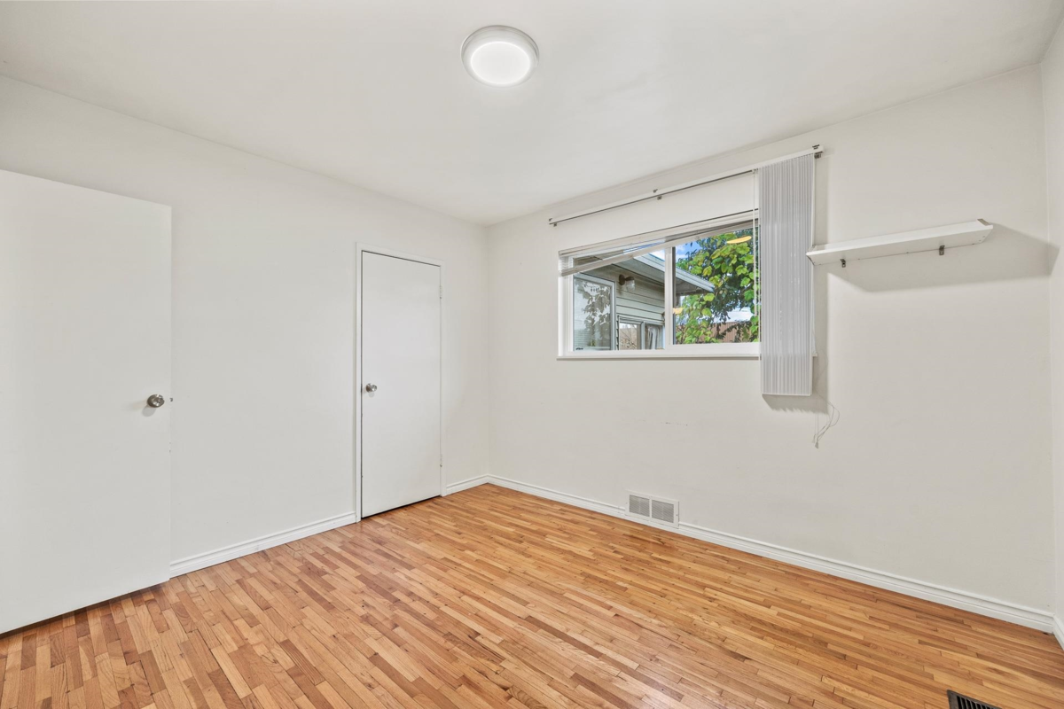 Powder Room Photo of 4644 Union Street, Burnaby, BC