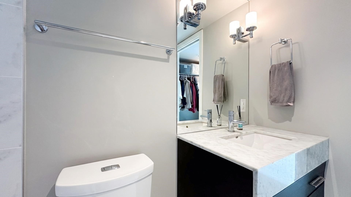 Bedroom 4 Photo of 856 6288 No. 3 Road, Richmond, BC