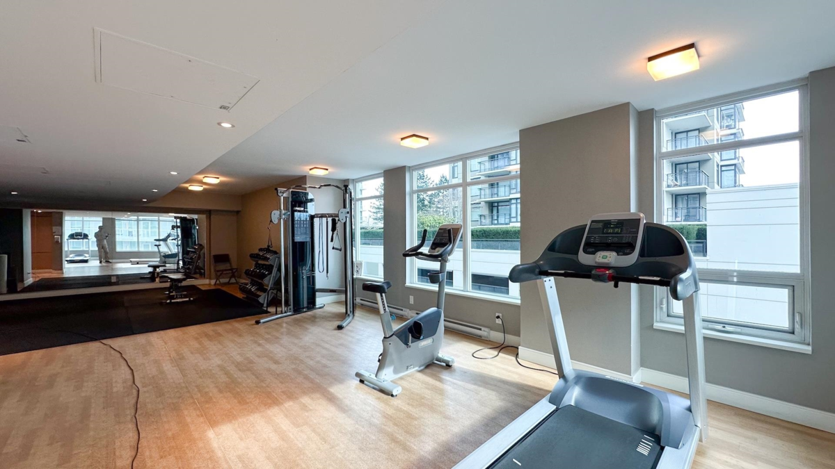 Loft / Bonus Room Photo of 856 6288 No. 3 Road, Richmond, BC