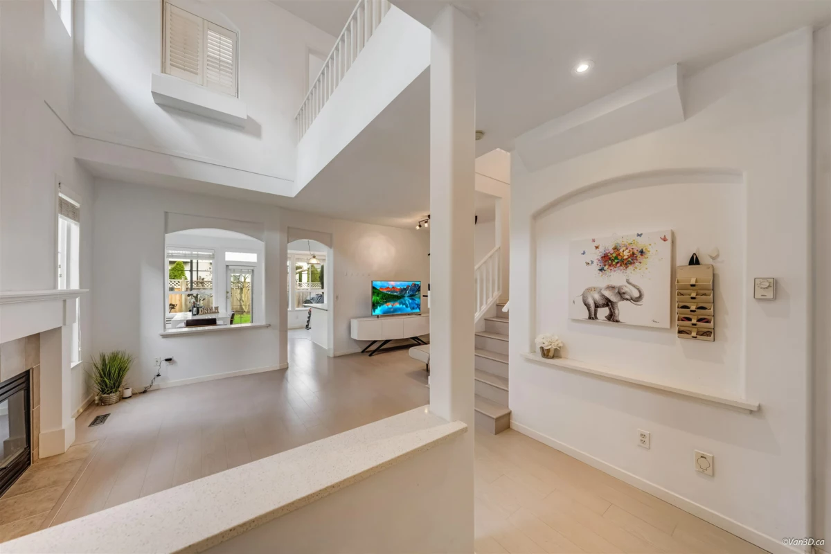 Bedroom 4 Photo of 56 6950 120 Street, Surrey, BC