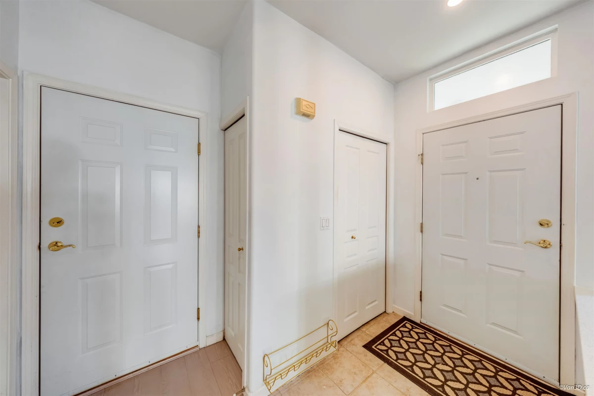 Guest Bathroom Photo of 56 6950 120 Street, Surrey, BC