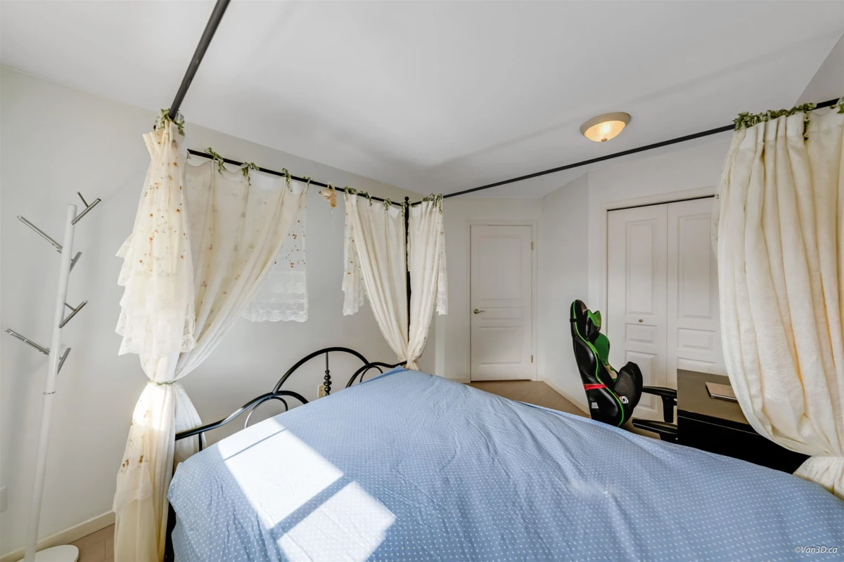 Laundry Room Photo of 56 6950 120 Street, Surrey, BC