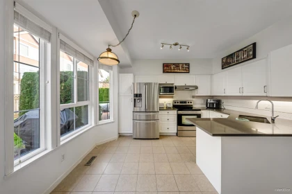 Kitchen Island Photo of 56 6950 120 Street, Surrey, BC