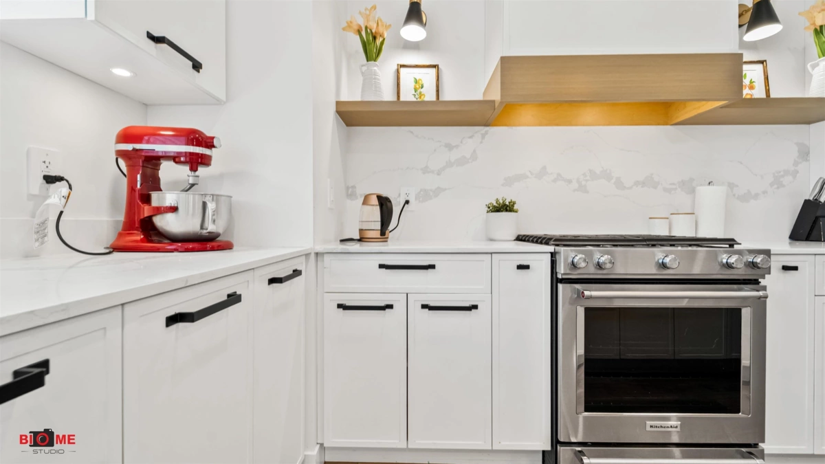 Dining Area Photo of 7495 197 Street, Langley, BC