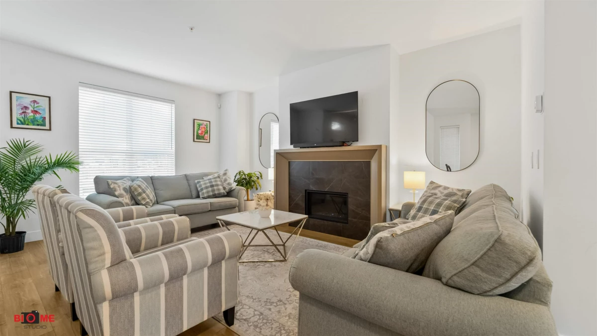 Living Room Photo of 7495 197 Street, Langley, BC