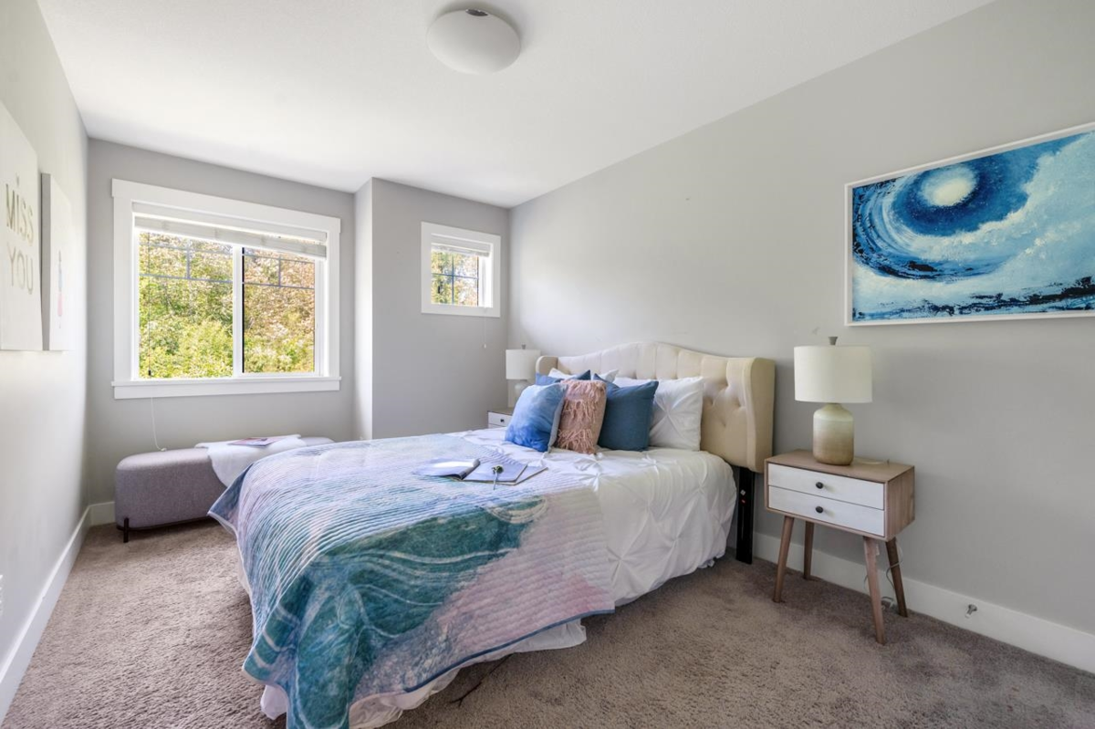 Bedroom 4 Photo of 6 23709 111a Avenue, Maple Ridge, BC