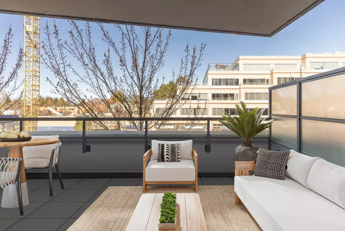 Office / Den Photo of 369 2080 W Broadway Street, Vancouver, BC