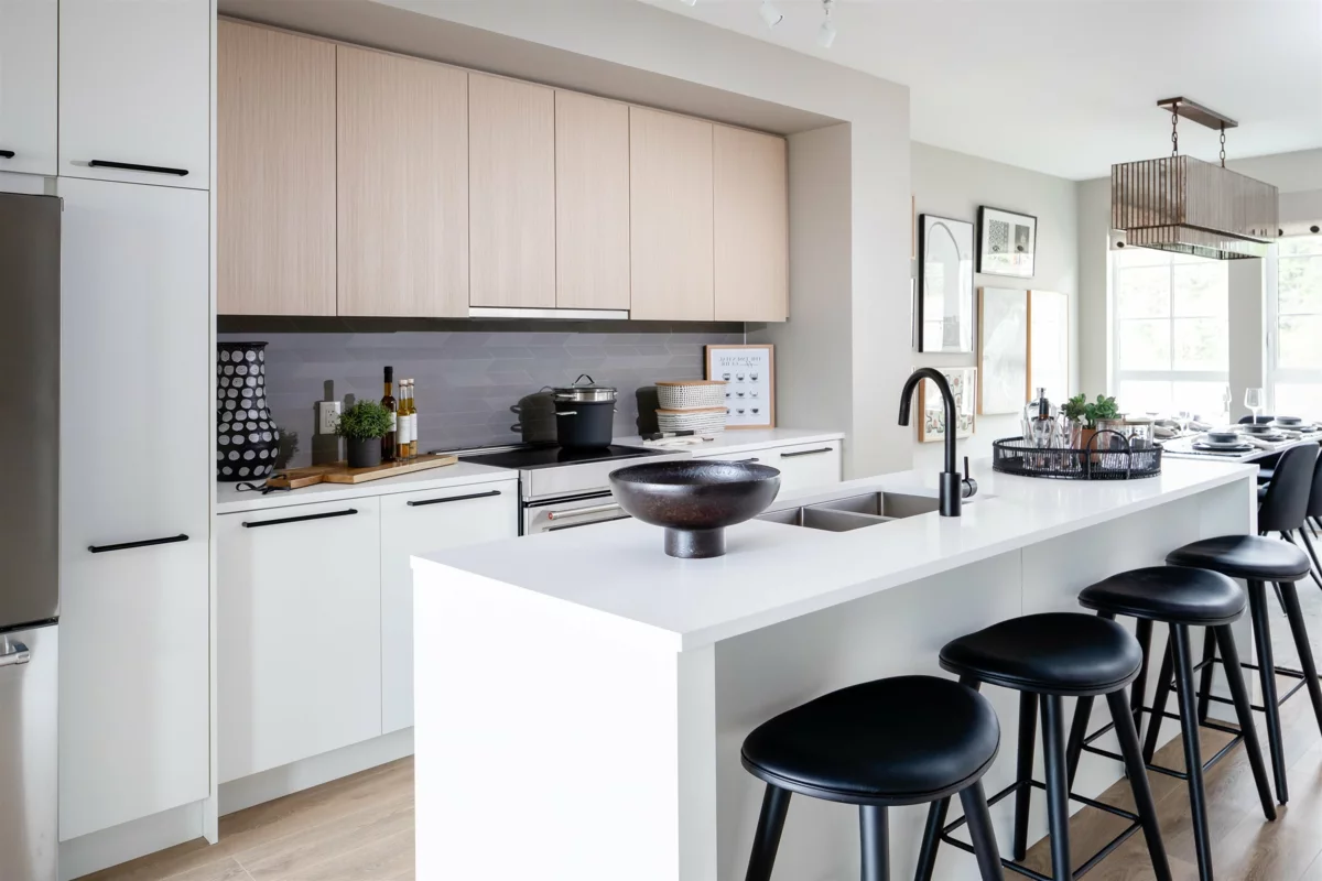 Dining Area Photo of 1357 Peakside Place, Squamish, BC