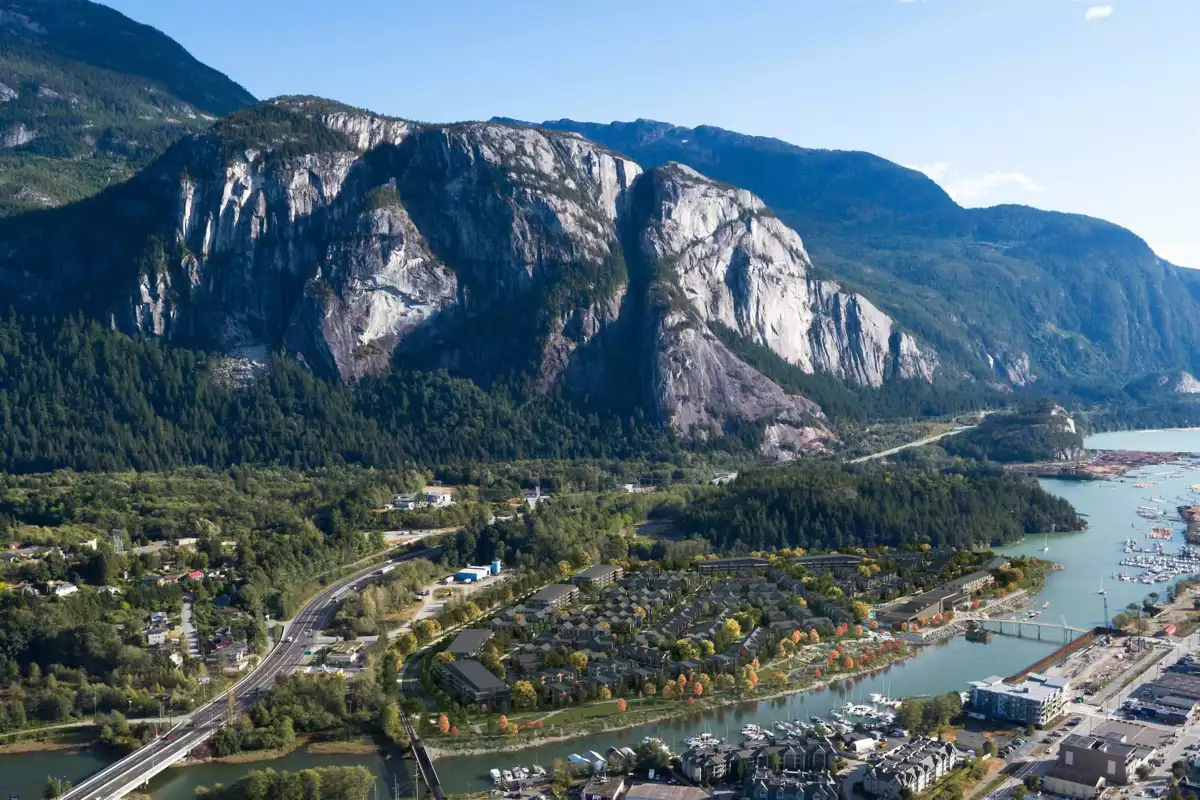 Fitness Center Photo Near 1357 Peakside Place, Squamish, BC