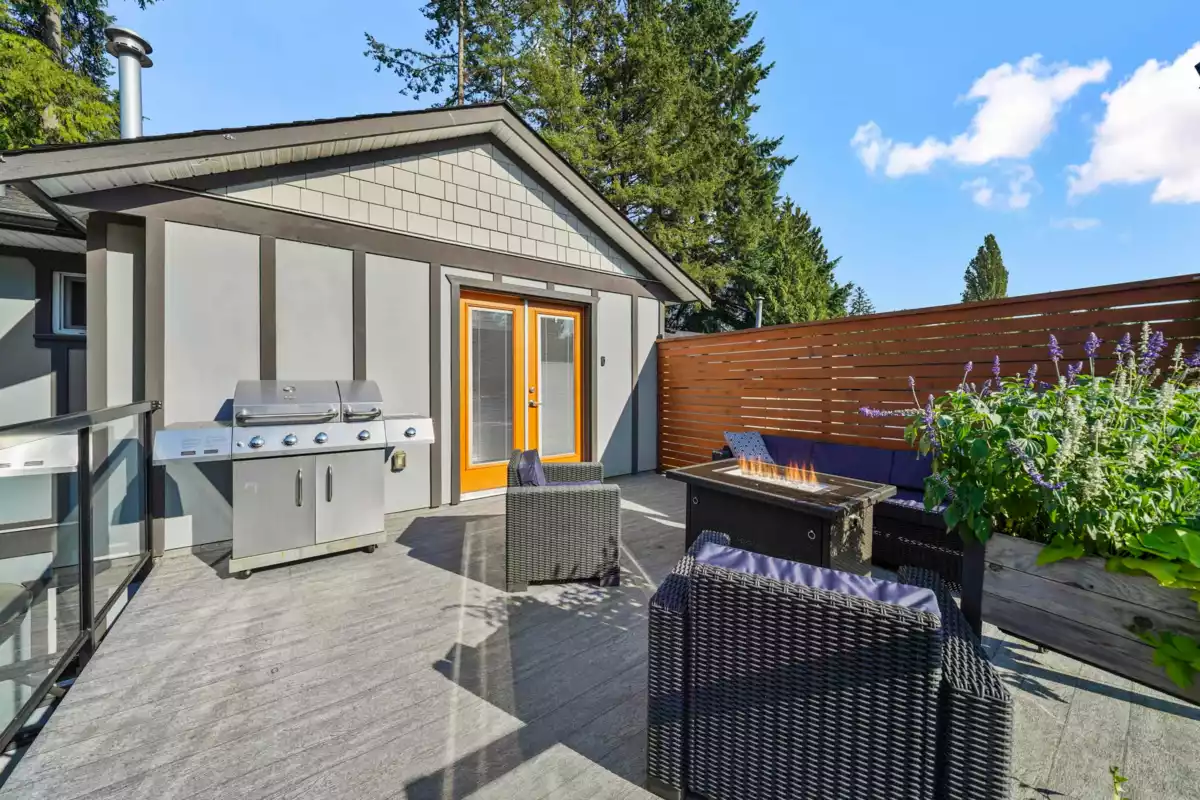 Loft / Bonus Room Photo of 3759 Coast Meridian Road, Port Coquitlam, BC