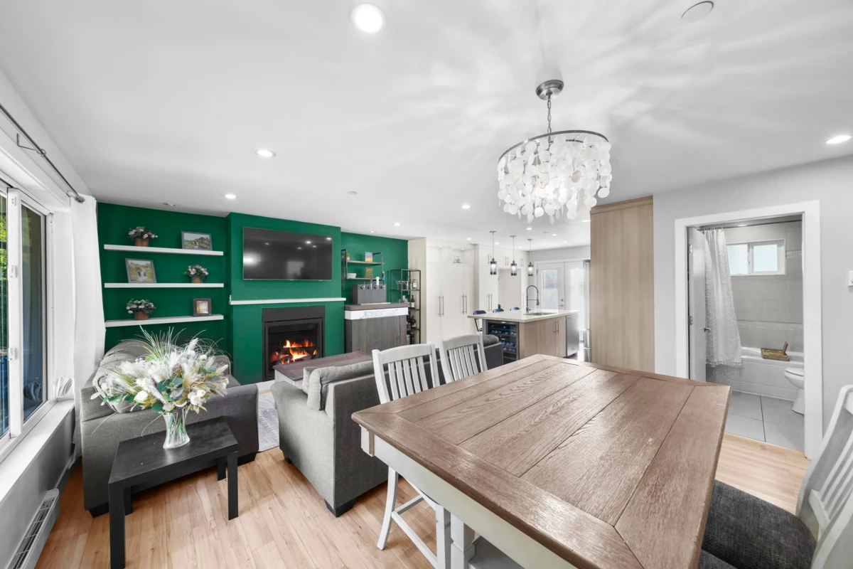 Pantry Photo of 3759 Coast Meridian Road, Port Coquitlam, BC