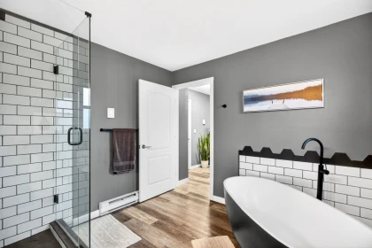 Basement Recreation Room Photo of 304 19236 Ford Road, Pitt Meadows, BC