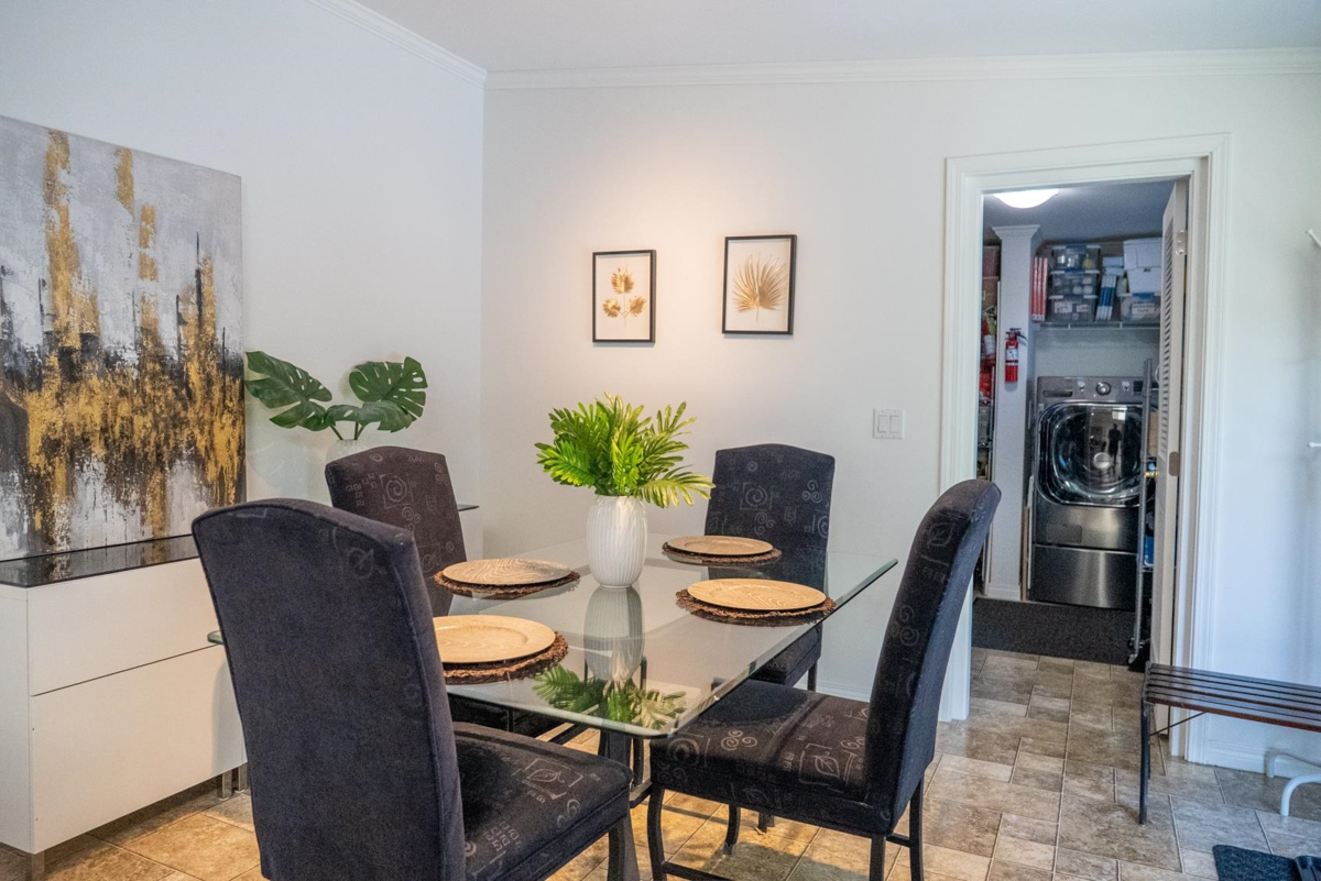 Kitchen Photo of 2604 Dory Way, Pender Island, BC