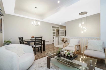 Breakfast Nook Photo of 32565 Salsbury Avenue, Mission, BC