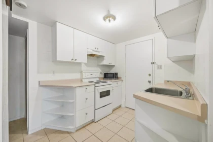 Kitchen Island Photo of 10640 Anahim Drive, Richmond, BC