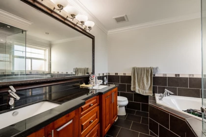 Basement Recreation Room Photo of 15177 76 Avenue, Surrey, BC