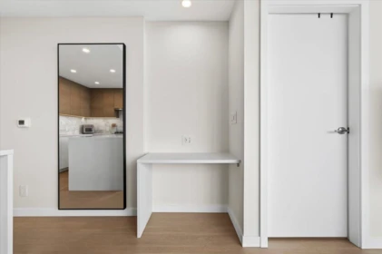 Walk-In Closet Photo of 5104 2108 Gilmore Avenue, Burnaby, BC