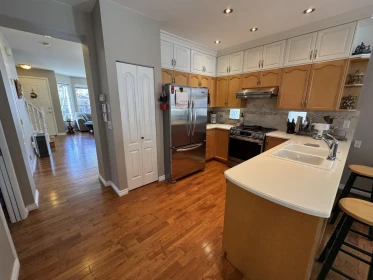Primary Bedroom Photo of 8780 206 Street, Langley, BC