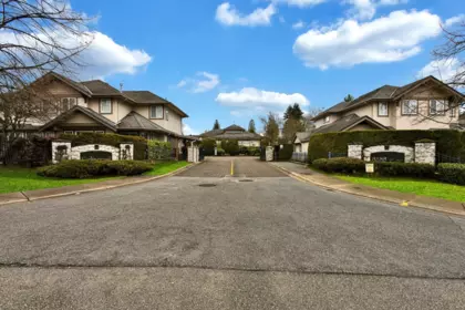 55 8888 151 Street, Surrey, BC, Surrey — Townhouse for sale