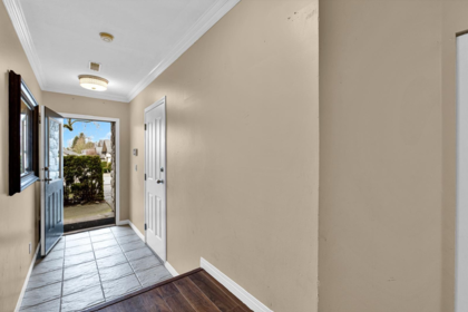 Mudroom Photo of 55 8888 151 Street, Surrey, BC
