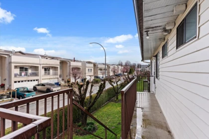 Staircase Photo of 60 7455 Huron Street, Chilliwack, BC