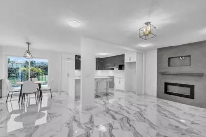 Primary Bedroom Photo of 45122 Balmoral Avenue, Chilliwack, BC