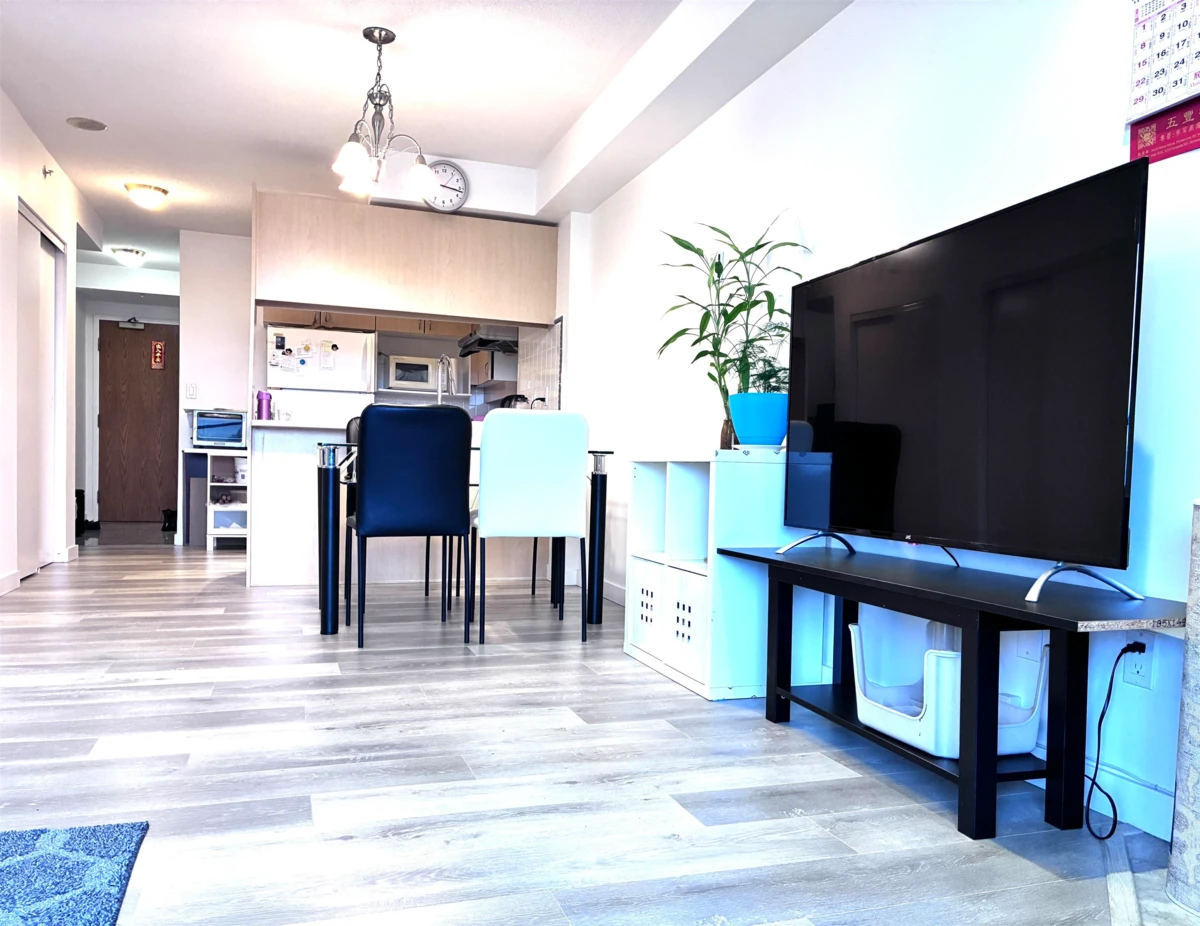 Family Room Photo of 607 6611 Cooney Road, Richmond, BC
