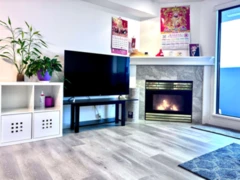 607 6611 Cooney Road, Richmond, BC