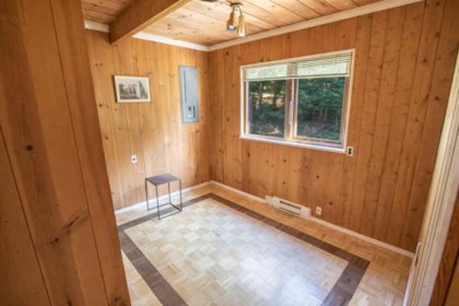 Office / Den Photo of 1470 Tunstall Boulevard, Bowen Island, BC