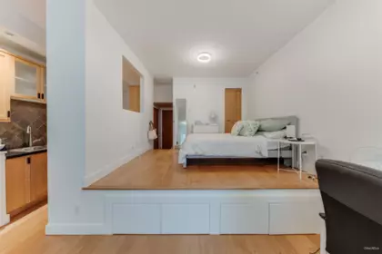 Laundry Room Photo of 321 2515 Ontario Street, Vancouver, BC