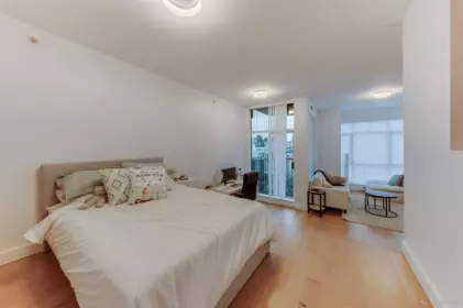 Office / Den Photo of 321 2515 Ontario Street, Vancouver, BC