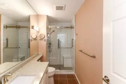 Hot Tub / Spa Photo of 424 5500 Andrews Road, Richmond, BC