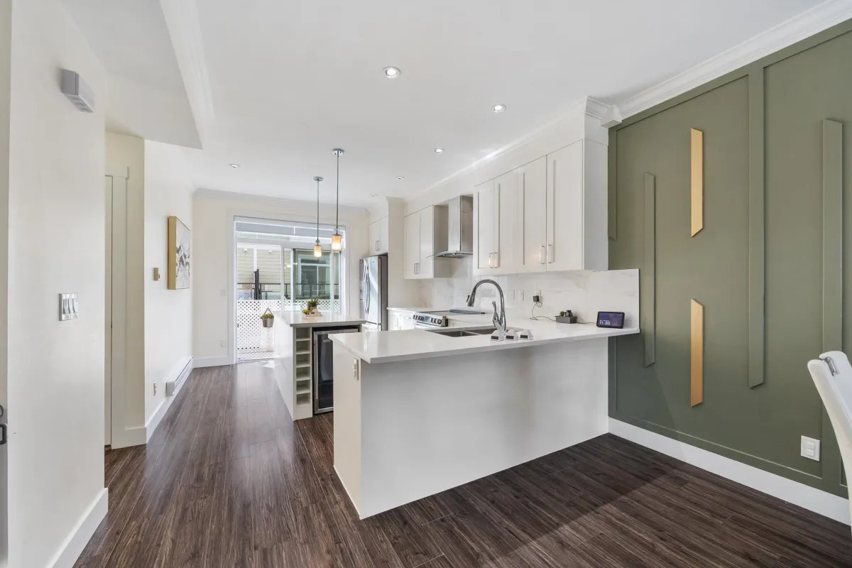 Family Room Photo of 64 13670 62 Avenue, Surrey, BC
