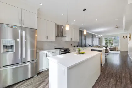 Kitchen Photo of 64 13670 62 Avenue, Surrey, BC