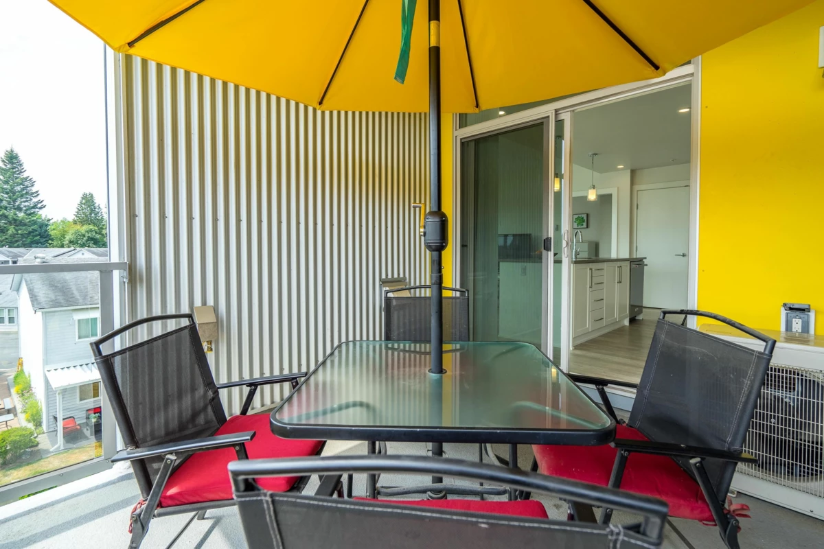Dining Area Photo of 307 2555 Ware Street, Abbotsford, BC