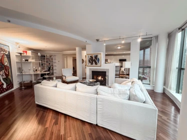 Breakfast Nook Photo of 902 1888 Alberni Street, Vancouver, BC