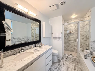 Mudroom Photo of 902 1888 Alberni Street, Vancouver, BC