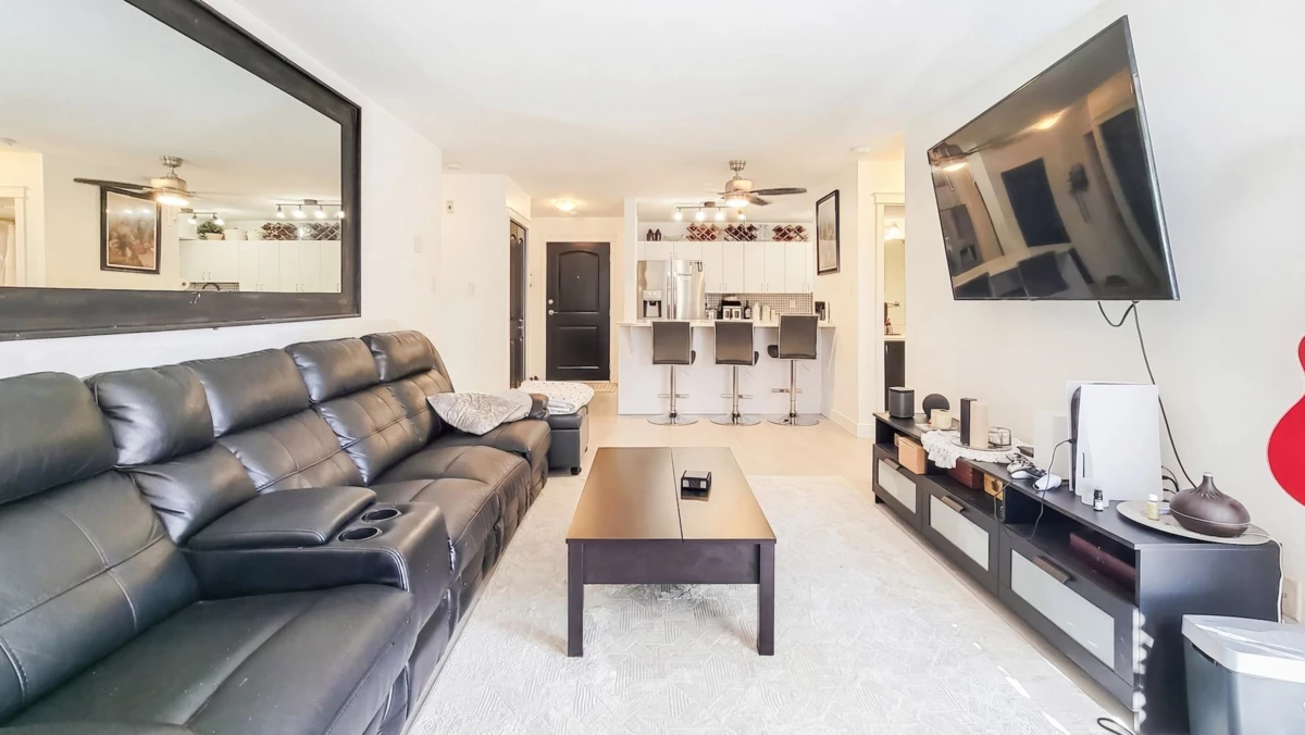 Living Room Photo of 112 3063 Immel Street, Abbotsford, BC