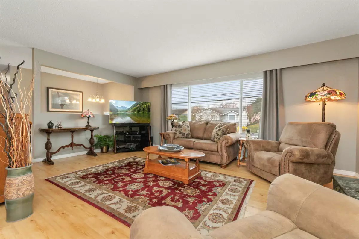 Family Room Photo of 46052 Higginson Road, Chilliwack, BC