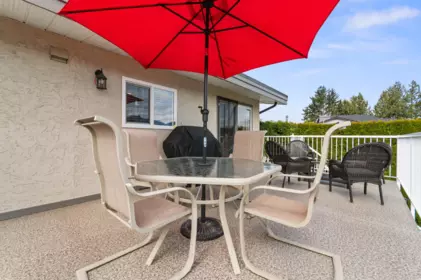 Front Yard Photo of 46052 Higginson Road, Chilliwack, BC