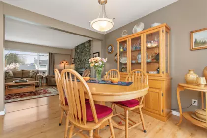 Kitchen Photo of 46052 Higginson Road, Chilliwack, BC