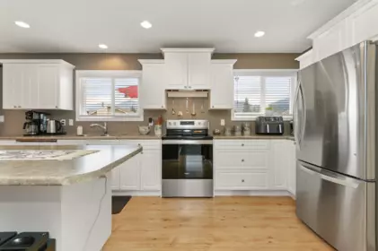 Pantry Photo of 46052 Higginson Road, Chilliwack, BC