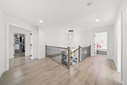 Basement Recreation Room Photo of 15079 67 Avenue, Surrey, BC
