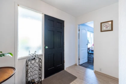 Guest Bathroom Photo of 13414 113 Avenue, Surrey, BC