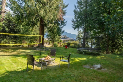 Outdoor Kitchen Photo of 252 Jason Road, Bowen Island, BC
