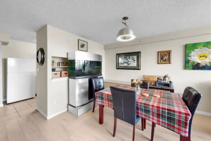 1602 1148 Heffley Crescent, Coquitlam, BC, Coquitlam — Apartment/Condo for sale